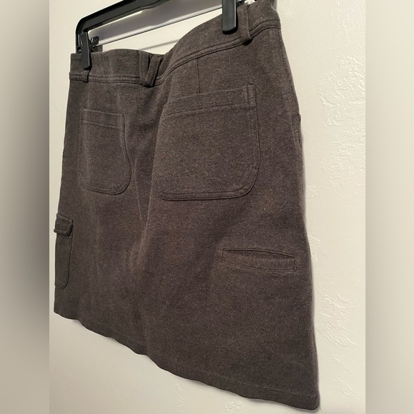 Duluth Trading Co. Gray Cargo Skirt - Picture 8 of 10